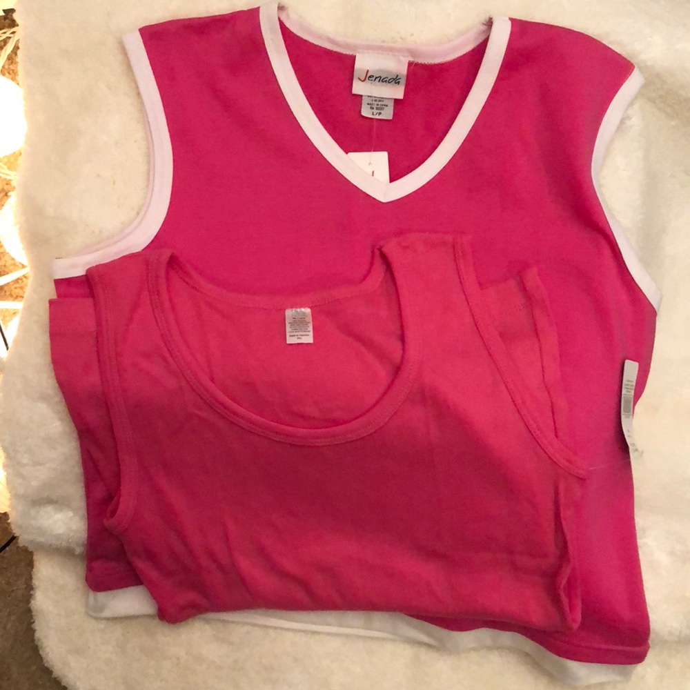 Buy one get one free!!!!! 2 tanks .. All included